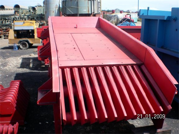 Kobe Steel - Allis Chalmers 1830mm X 4880mm (6' X 16') Pan Feeder With Vibrating Grizzly Section)